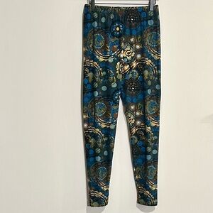 Super Soft Tribal Pacific Yoga Band Legging